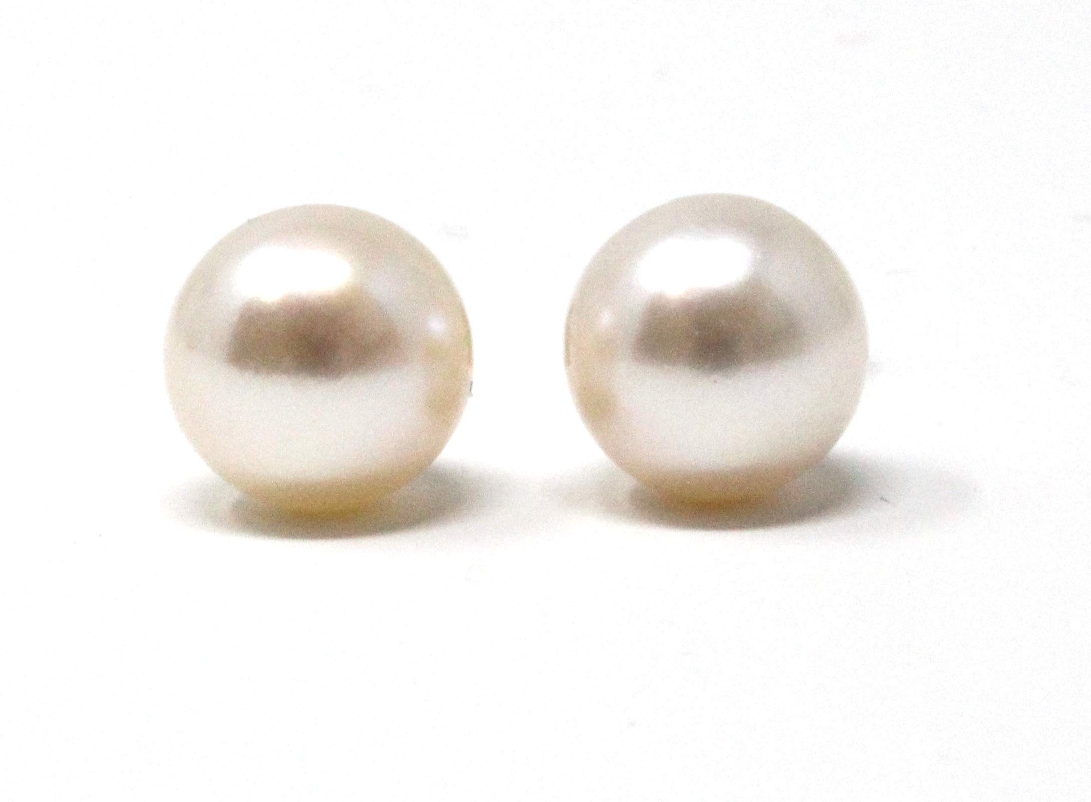 9 ct Yellow Gold 7-7.5mm Fine White Freshwater Round/Near Round Shape Pearl Stud Earring Pair