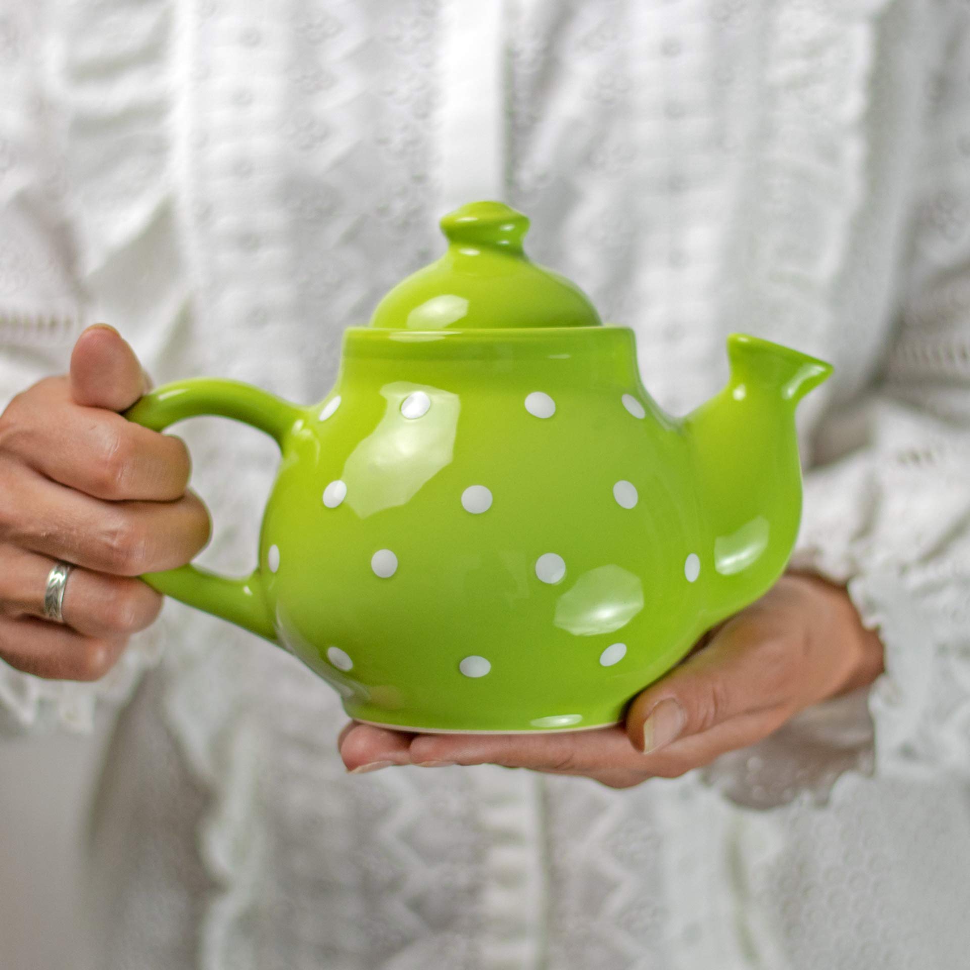 City to Cottage Ceramic 26oz Teapot, Coffee Pot, Tea Pot for Bloomig and Loose Tea Leaf, Handcrafted Premium Teaware, Pistachio Green Polka Dot Tea Pot for Serving Tea and Coffee Teapot for Tea Lovers