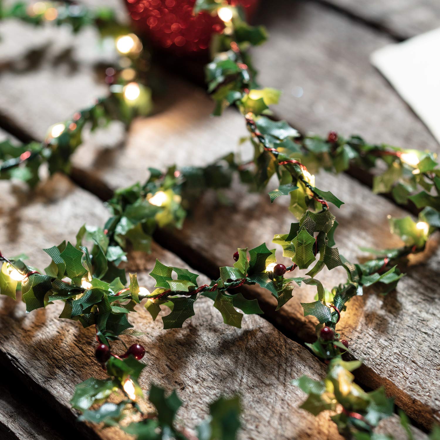 Lights4fun Battery Operated 50 Warm White Christmas Holly Micro Light