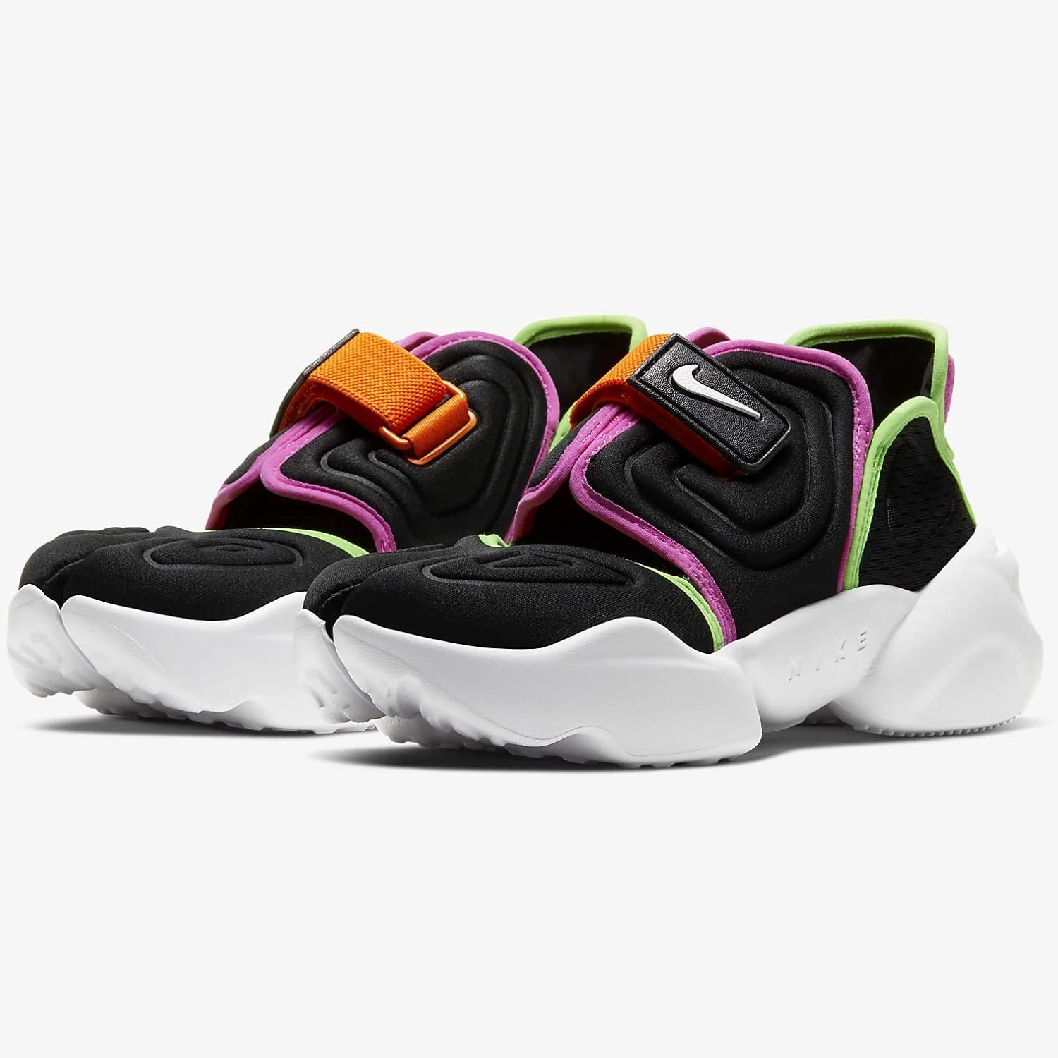 Amazon Co Jp ナイキ Nike アクアリフト W Aquarift ブラック ファイヤーピンク グリーンストライク ホワイト Bq4797 001 ナイキジャパン正規品 22 5cm Shoes Bags