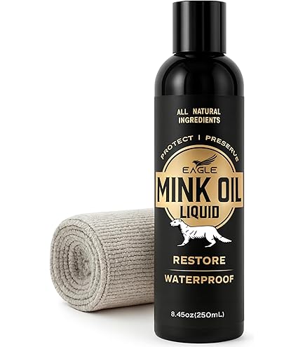 Amazon.com: Leather Darkening Oil, Hydrophane, Horse Leather Care, 500ml :  Health & Household
