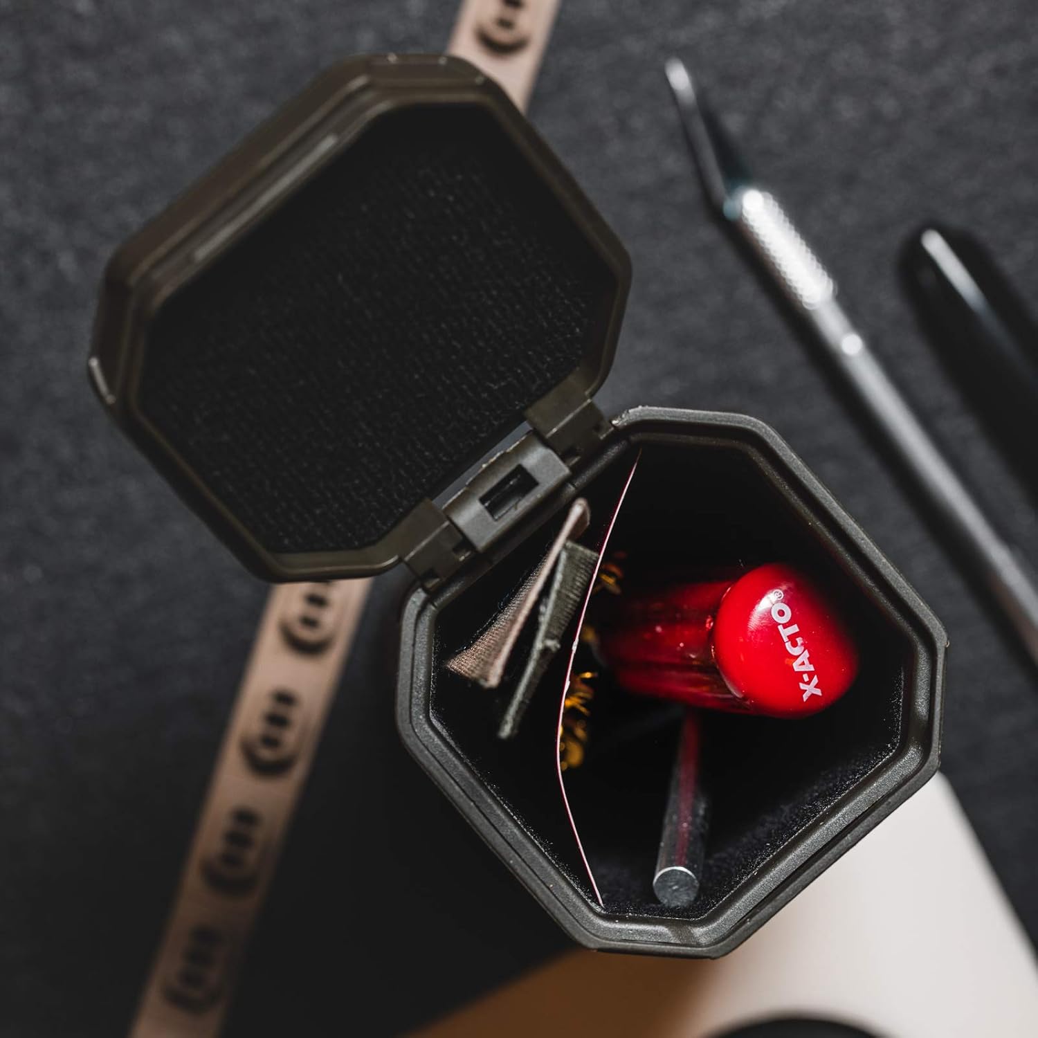 Magpul DAKA Can Protective Storage Container, Flat Dark Earth: Sports & Outdoors