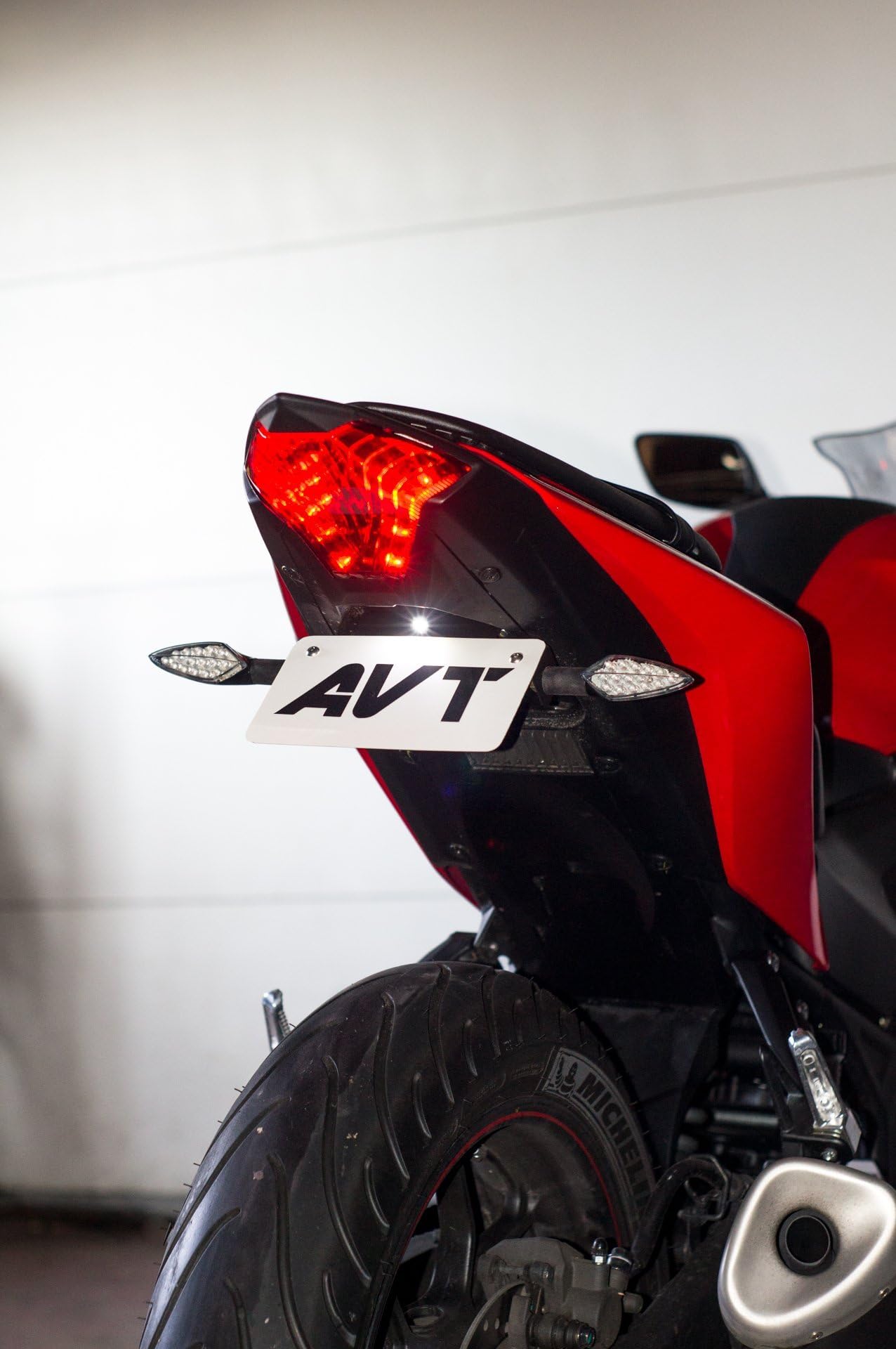 AVT R3 Fender Eliminator NI Kit 2015-2018 (YZF-R3) - LED Turn Signals