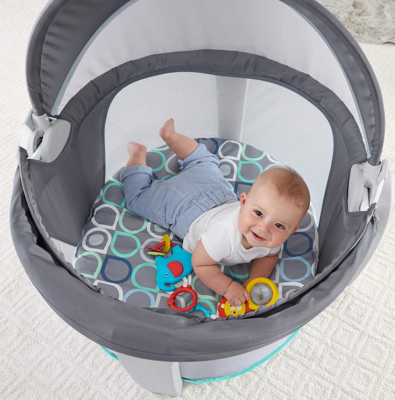 Fisher-Price On-The-Go Baby Dome