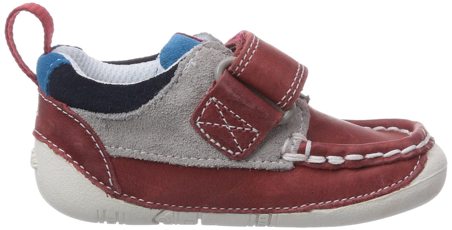 clarks baby walking shoes