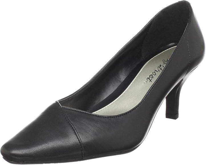 easy street black pumps