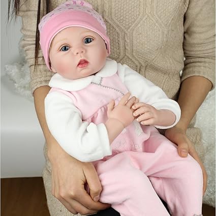 baby nursery muñeca