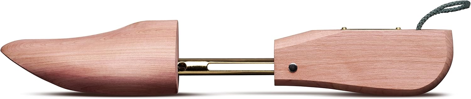 Woodlore Shoe Trees for Men 2 - Pack Of Men's Adjustable Aromatic Red Cedar Shoe Trees (for 2 pairs of shoes) - MADE IN USA: Shoes