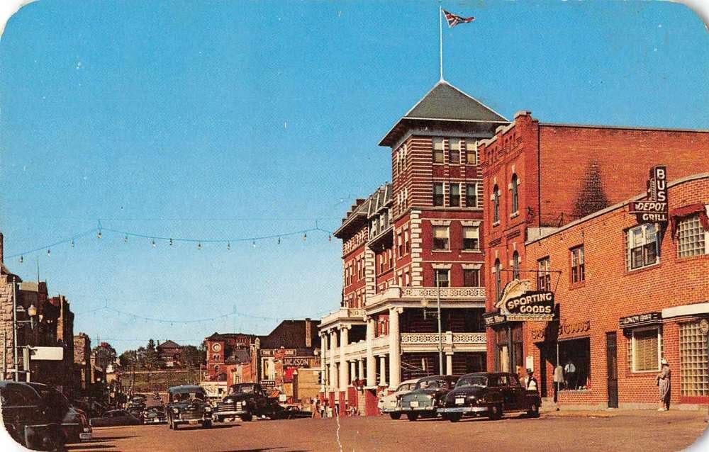 Kenora Ontario Canada Main Street Vintage Postcard J68653 at Amazon's Entertainment Collectibles