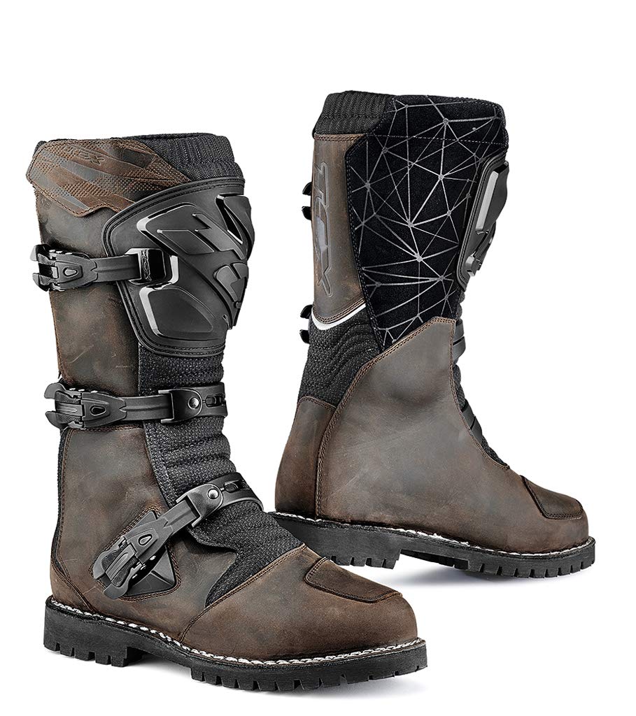 mens waterproof boots size 9