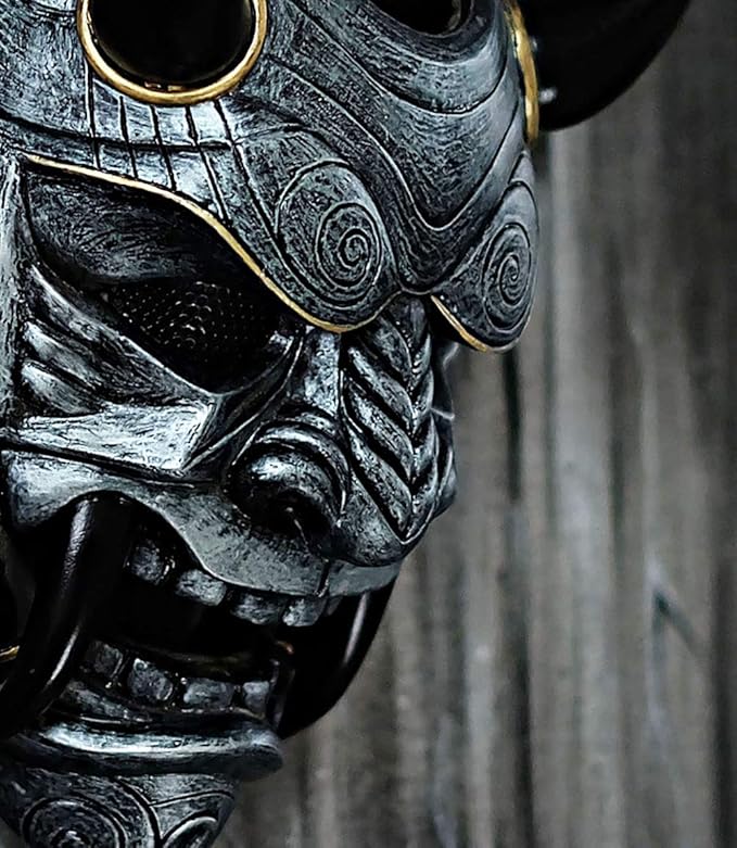 Amazon Co Jp Tripple 777 サムライアサシンデーモンオニ エアソフトマスク 銃 ハロウィンコスチューム 忍者戦士 悪のコスプレ シルバー Da04 スポーツ アウトドア