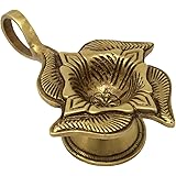 ShalinIndia 4 Wick Diya with Handle for Aarti Puja at Hindu Temple Mandir, 1.5 x 4.25 x 2.5 Inches, 255 Gm