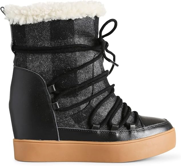 shoe the bear trish wedge booties