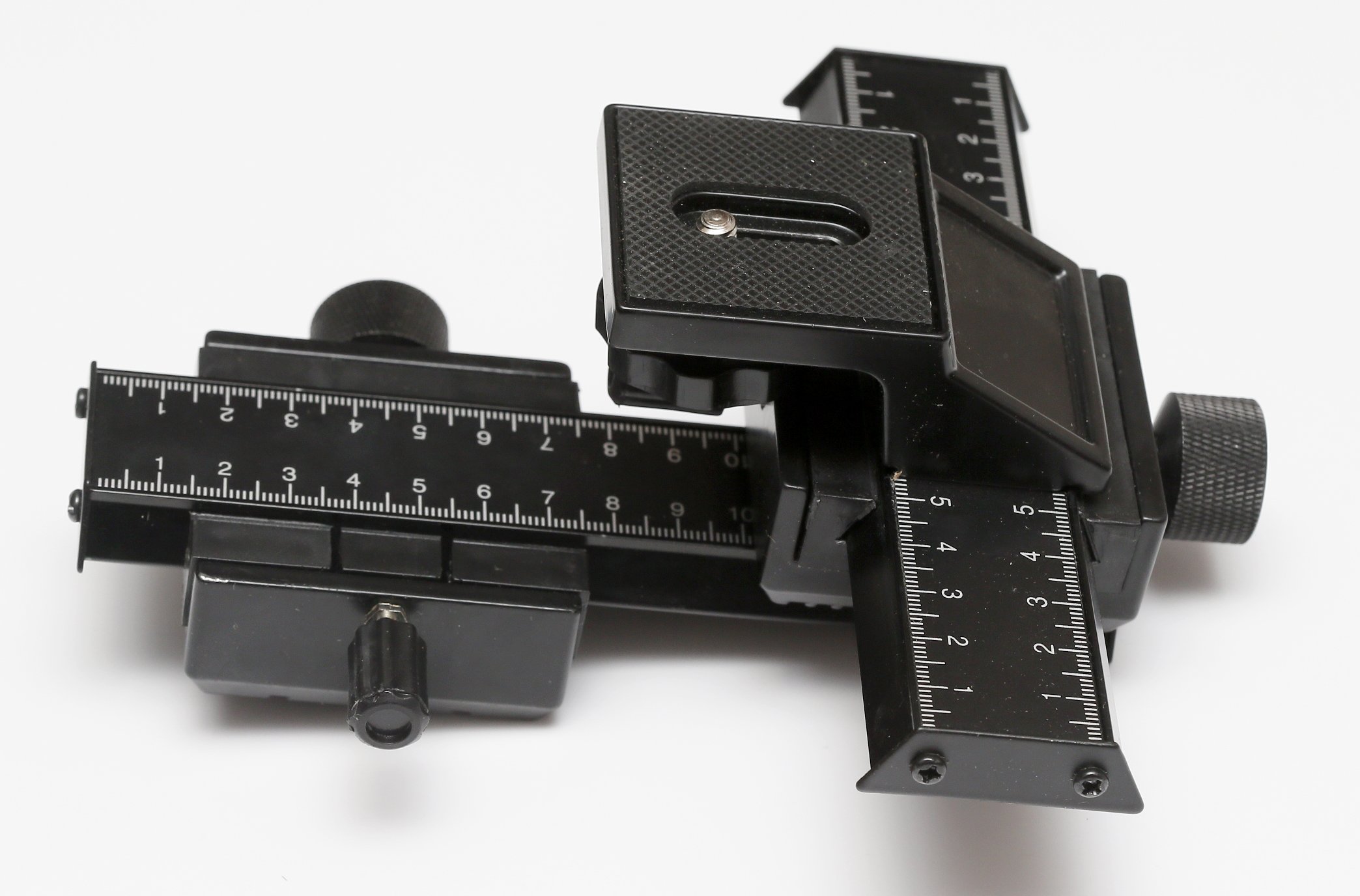 Four way Focusing Rail for Macro Photography. Focus Slider for Cameras