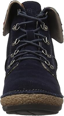 dayna hiking boot