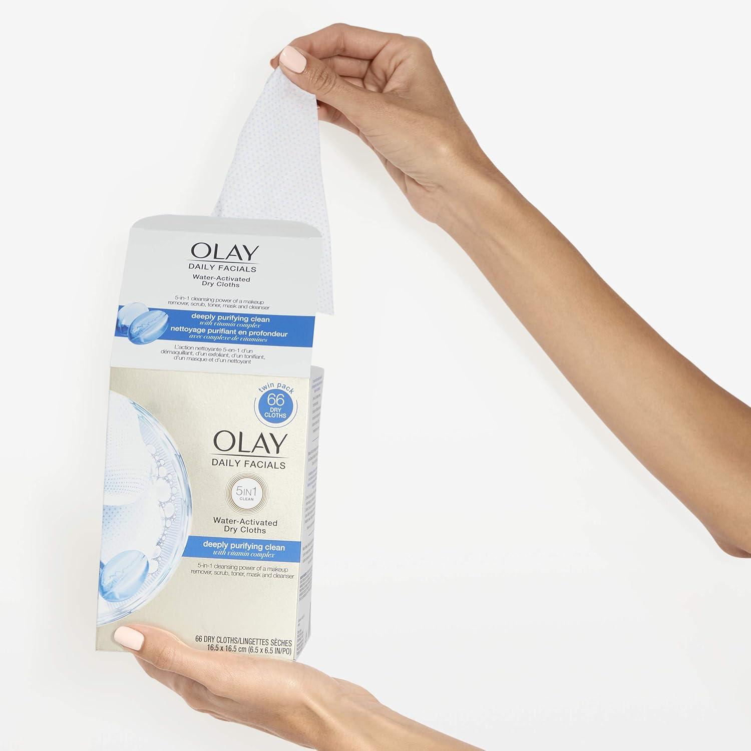 Olay Daily Facials, Deeply Purifying Clean, 5-in-1 Cleansing Wipes with Power of a Makeup Remover, Scrub, Toner, Mask and Cleanser, 66 count: Beauty