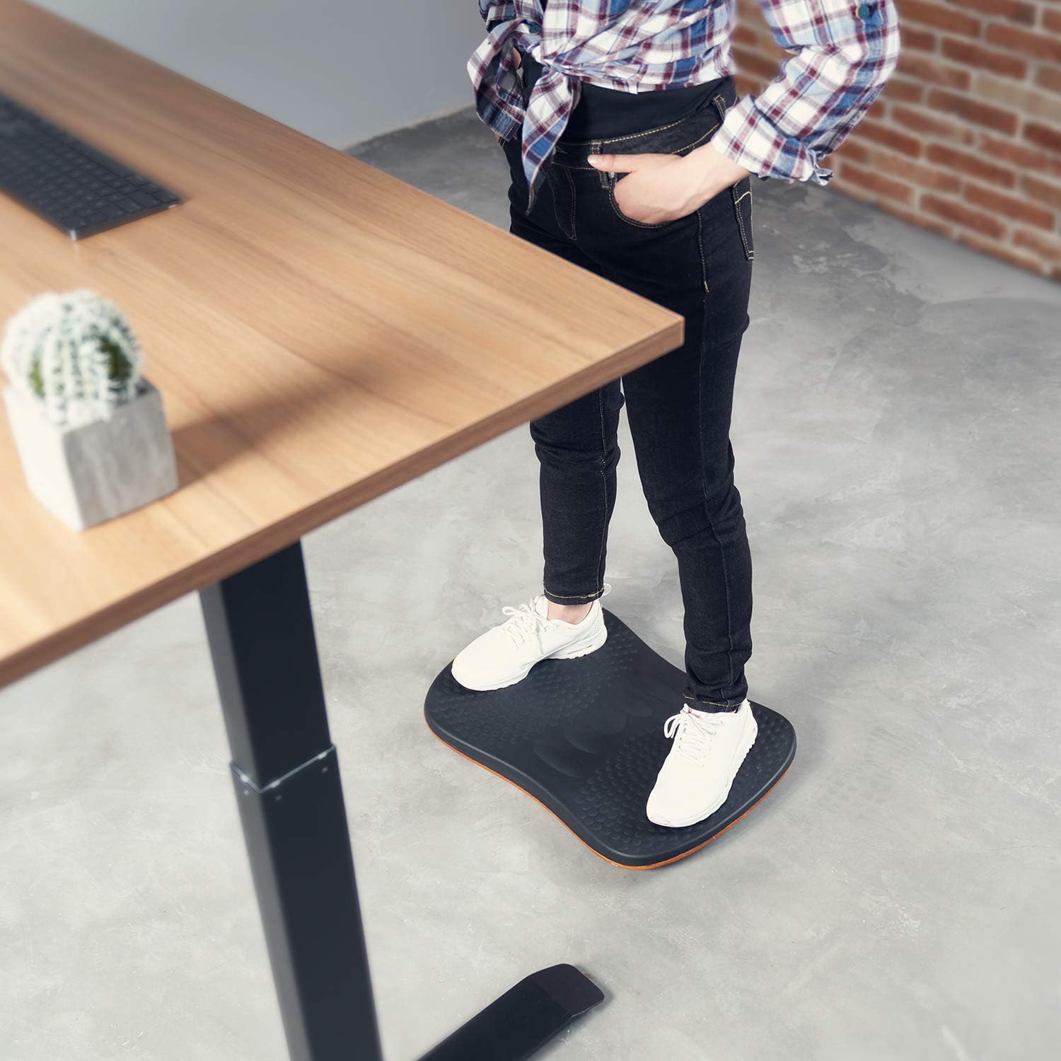 FEZIBO Standing Desk Mat with Anti Fatigue Bar, Wooden