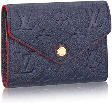 Amazon セット品 正規化粧箱 正規紙袋付き ルイヴィトン Louis Vuitton 財布 三つ折り財布 レディース ミニ財布 ミニウォレット マイクロウォレット ポルトフォイユ ヴィクトリーヌ モノグラム アンプラント マリーヌルージュ M シューズ バッグ