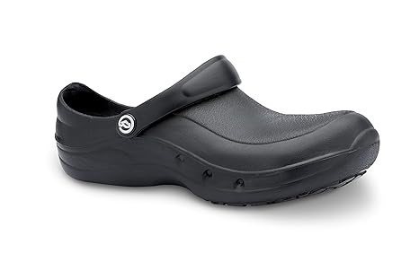 composite toe clogs