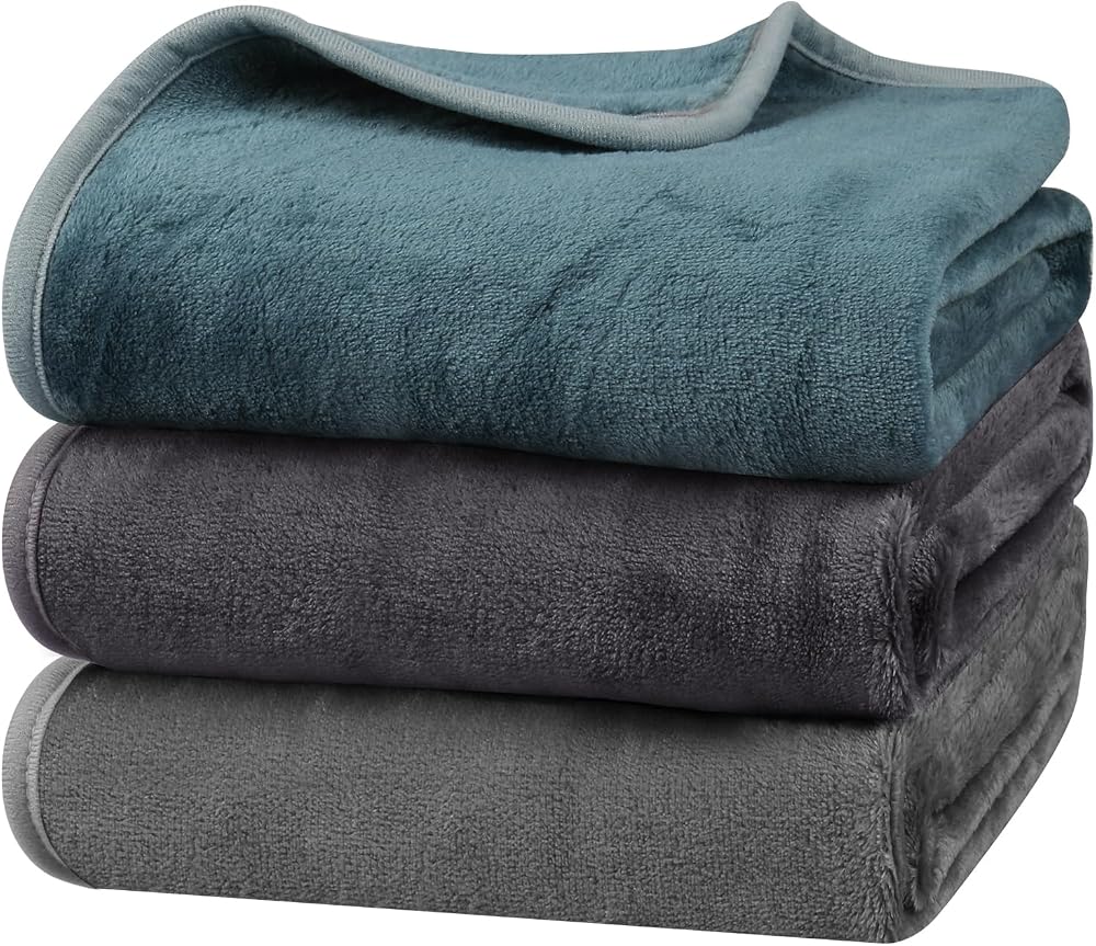 Onarway Dog Blanket 3 Pack 50x70cm Plush Cozy Soft Indoor Grey Purple Lake Green