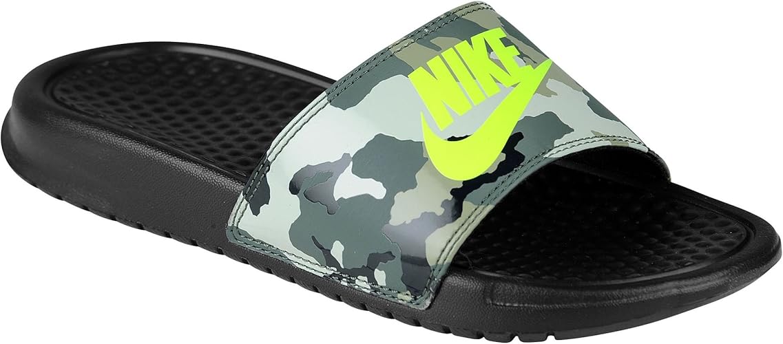 Amazon ナイキ Product 13 0 Blackvoltdark Mica Green Benassi ベナッシ Jdi Slide サンダル 靴 シューズ 男児 キッズ 小中学生用 Black ブラック Light ライト Green 並行輸入品 Nike ナイキ スポーツ