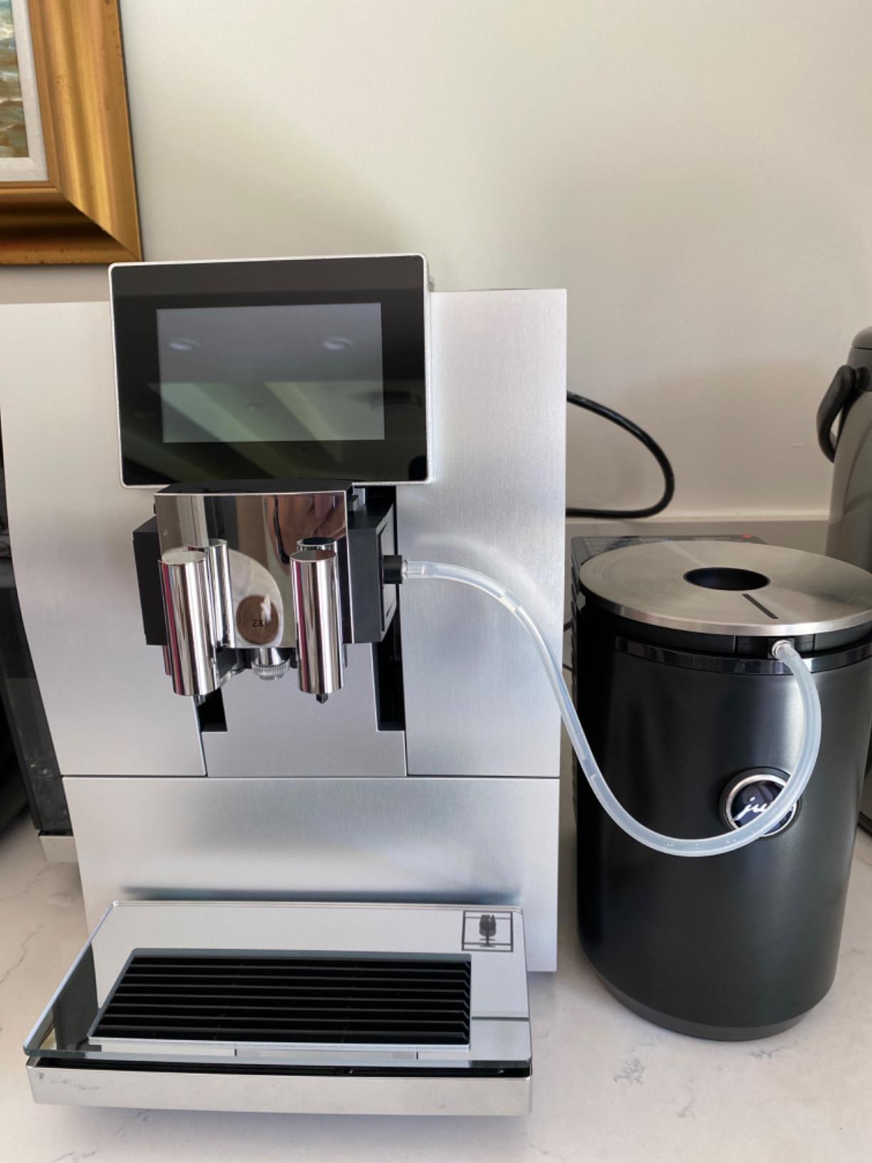 133/mo Finance Jura Z8 Aluminum Automatic Espresso & Cappuccino