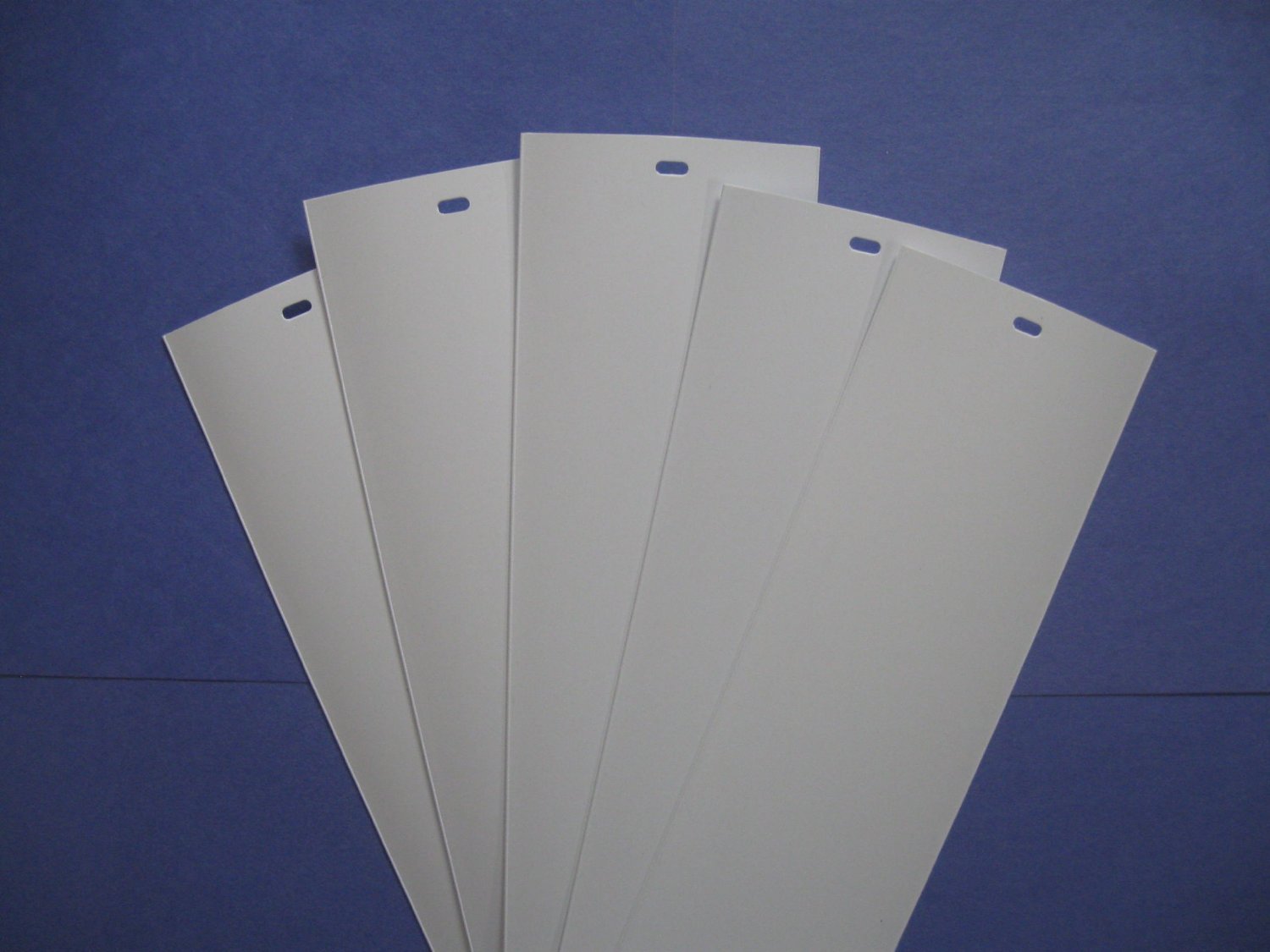 PVC Vertical Blind Replacement Slat Smooth (White) 10 Pk 82 1/2 x 3 1/2