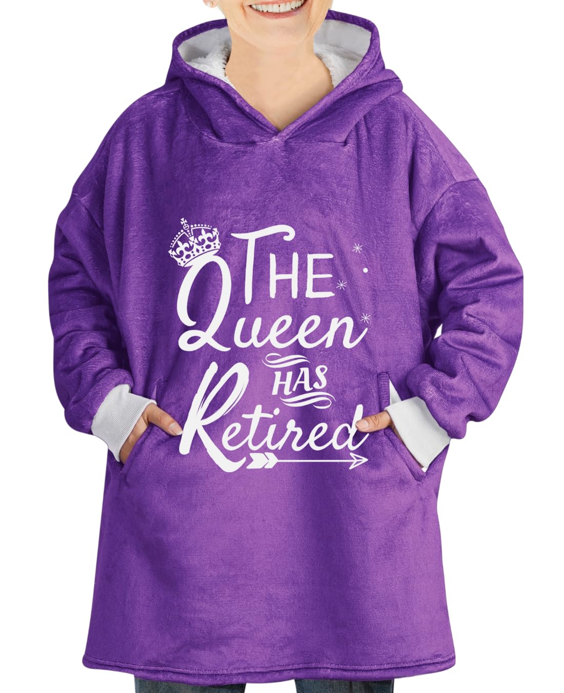 Huglanket Retirement Gifts for Women/Men, Retirement Wearable Blanket Hoodie, Oversized Wearing Blanket Retired Gifts, One Size Flannel Hooded Blanket, 170x122 CM - The Queen Has Retired