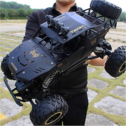 Amazon Co Jp Jun 2 4g Rcクローラー防水rcカー 8km H高速リモートコントロールカー 4wdオフロード充電式rc カー 子供大人のための理想的なクリスマスの誕生日新年の贈り物 ブラック ホーム キッチン