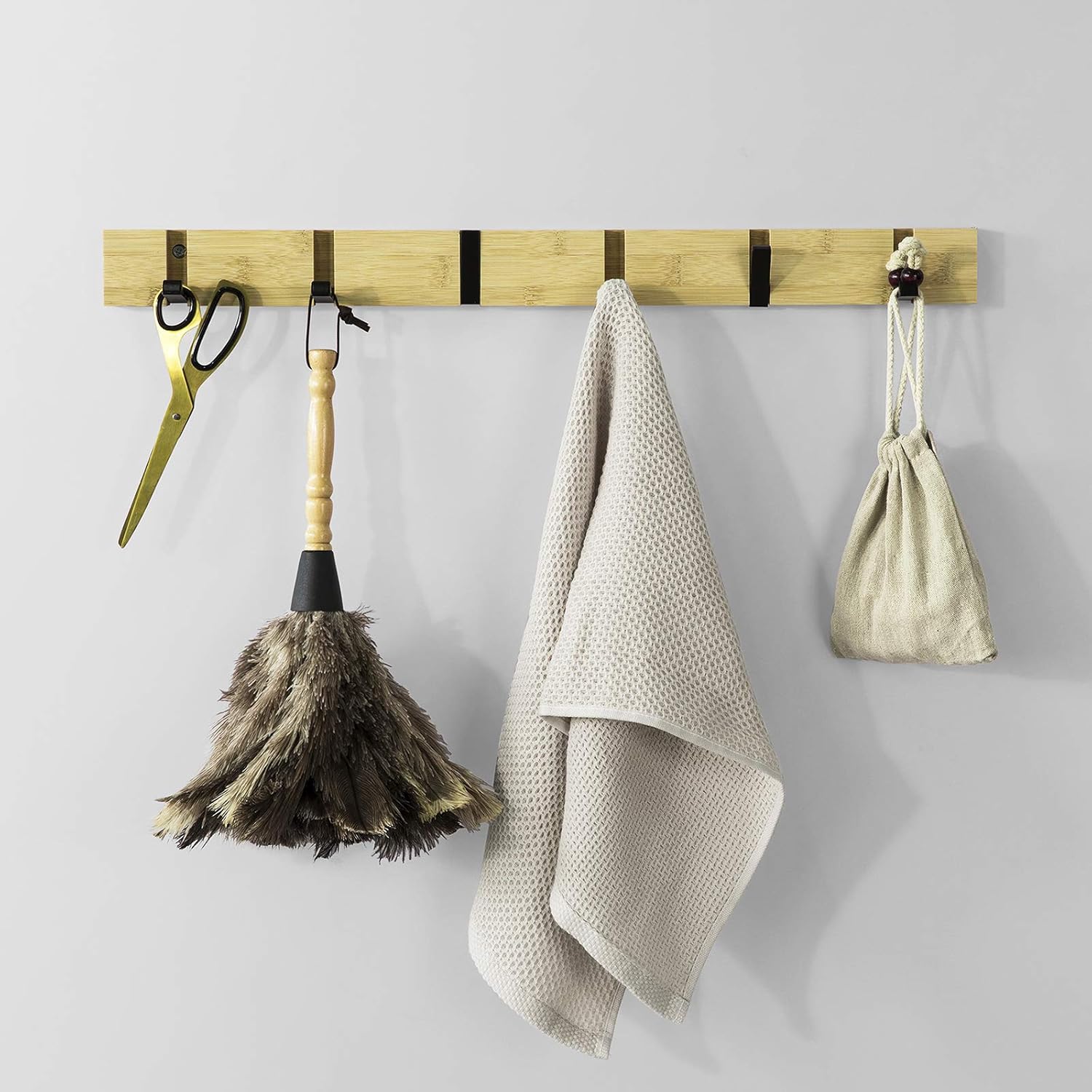 garderobe mit ausklappbaren haken