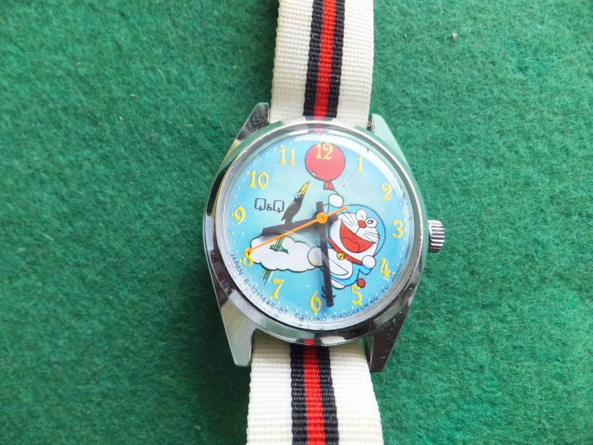シチズン ドラえもん 手巻き 腕時計 中古 アニメ 萌えグッズ 通販 Amazon