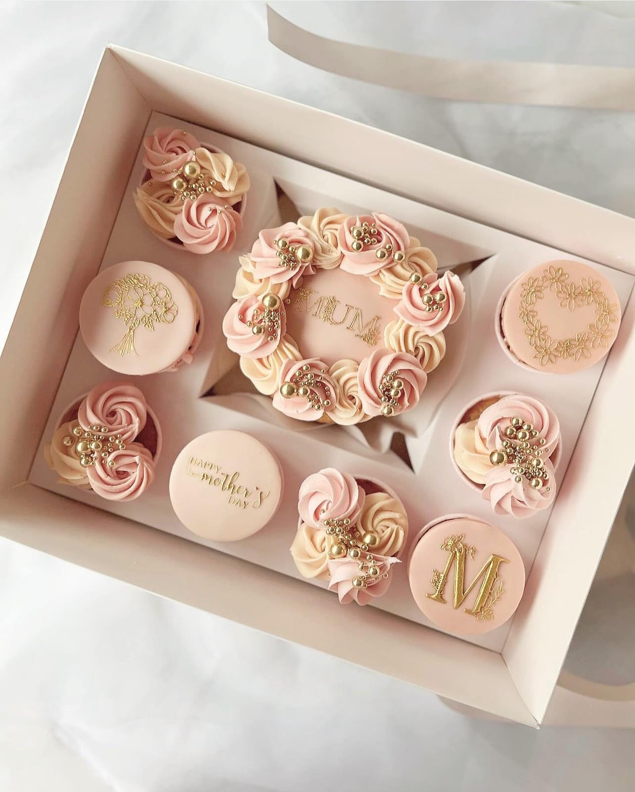 Sweet Treats Packaging Clear Lid Bento & Cupcake/Biscuit/Cake Box - (10 Pack) - Multiple Sizes - Enhanced Height Boxes (10, Bento + 8 Hold Cupcake Clear Lid - White Base)