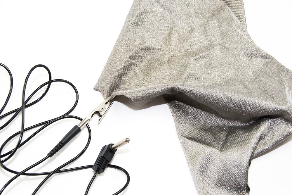 Mua 20 Foot Grounding Cable for Earth, EMF Radiation Fabrics, WiFi ...