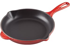 Le Creuset Classic Cast Iron Handle Skillet, 9", Cerise