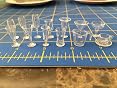 Odoria Miniatur-Weingläser 1/12 – 2 Stück, Aus Glas, Blau, Für Puppenhaus & Diorama