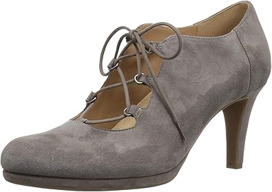 naturalizer holland pumps