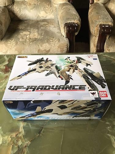 Amazon 正規品dx超合金 Vf19 Advance 劇場版マクロスf サヨナラノツバサ バルキリー Vf19 Yf19 イサム まくろす Makurosu ようさい フィギュア ドール 通販