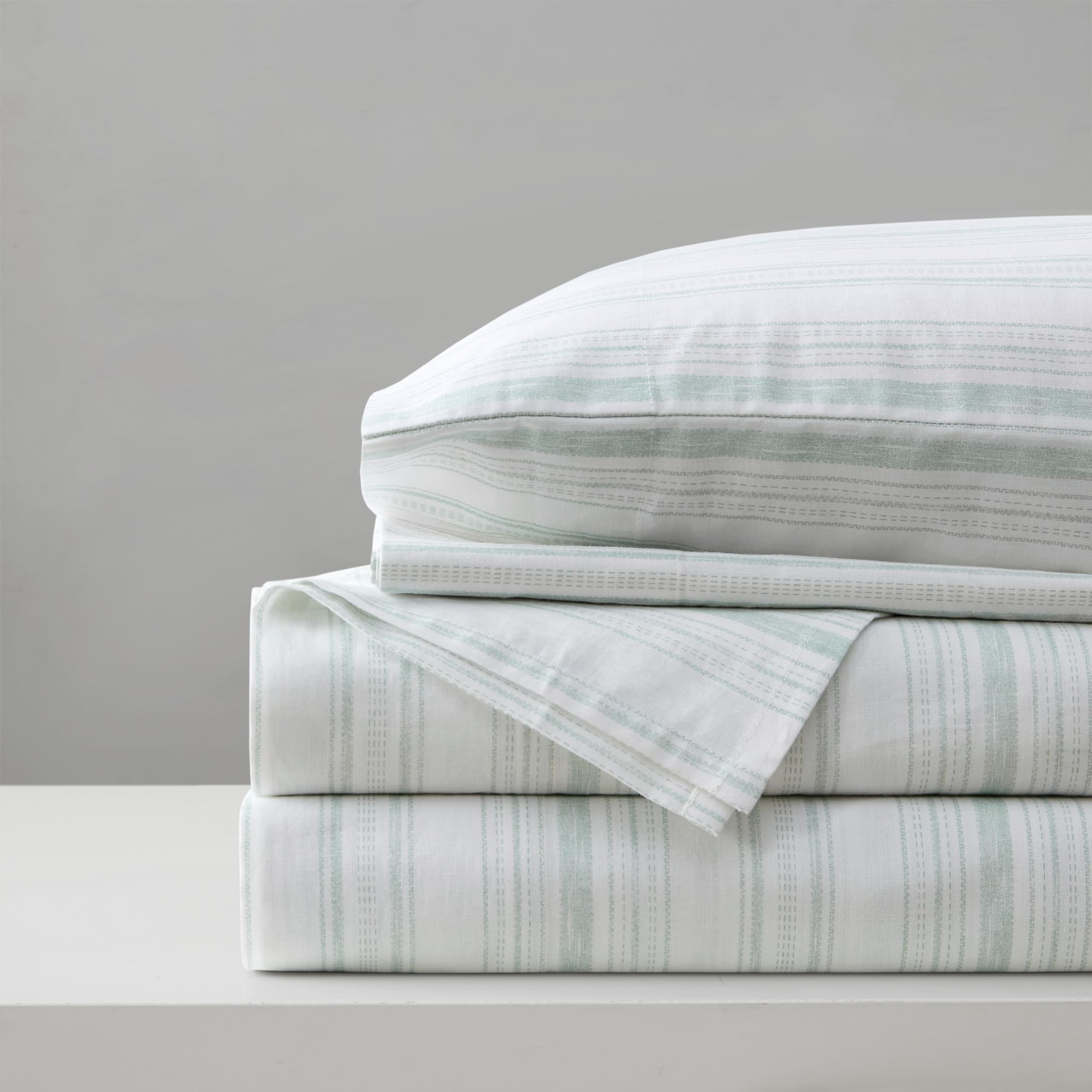 Photo 1 of (incomplete item) Comfort Spaces 100% Cotton Sheet Set Breathable, Lightweight, Soft with 14" Elastic Pocket Fits up to 16" Mattress