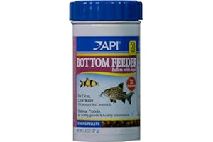 API BOTTOM FEEDER PELLETS WITH SQUID Fish Food 1.3-Ounce Container