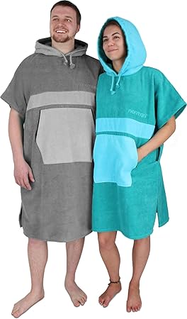 normani Unisex Handtuch-Poncho | Umzieh-Hilfe - Strand-Bademantel für Damen und Herren aus 100% Baumwoll