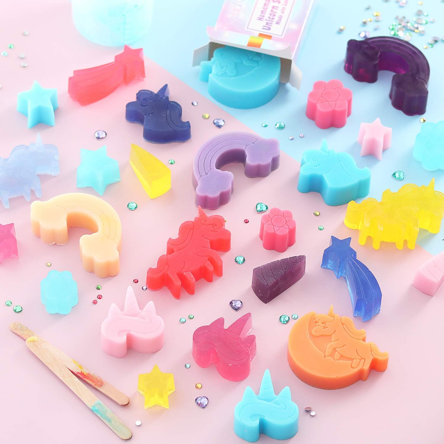 CraftZee Soap Making Kit| Make Your Own Soap| Unicorn Soap Kit for Kids| All Soap Supplies and Accessories Included. Great Beginners Soap Kit for Kids and Adults.