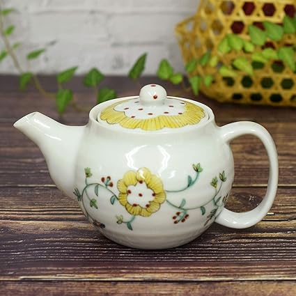 Amazon 洗いやすい茶こし網付 九谷焼 ポット 急須 花唐草紋 陶器 和食器 茶器 日本製 九谷焼 急須 通販 Amazon 洗いやすい茶こし網付 九谷焼 ポット 急須 花唐草紋 陶器 和食器 茶器 日本製 九谷焼 急須 通販