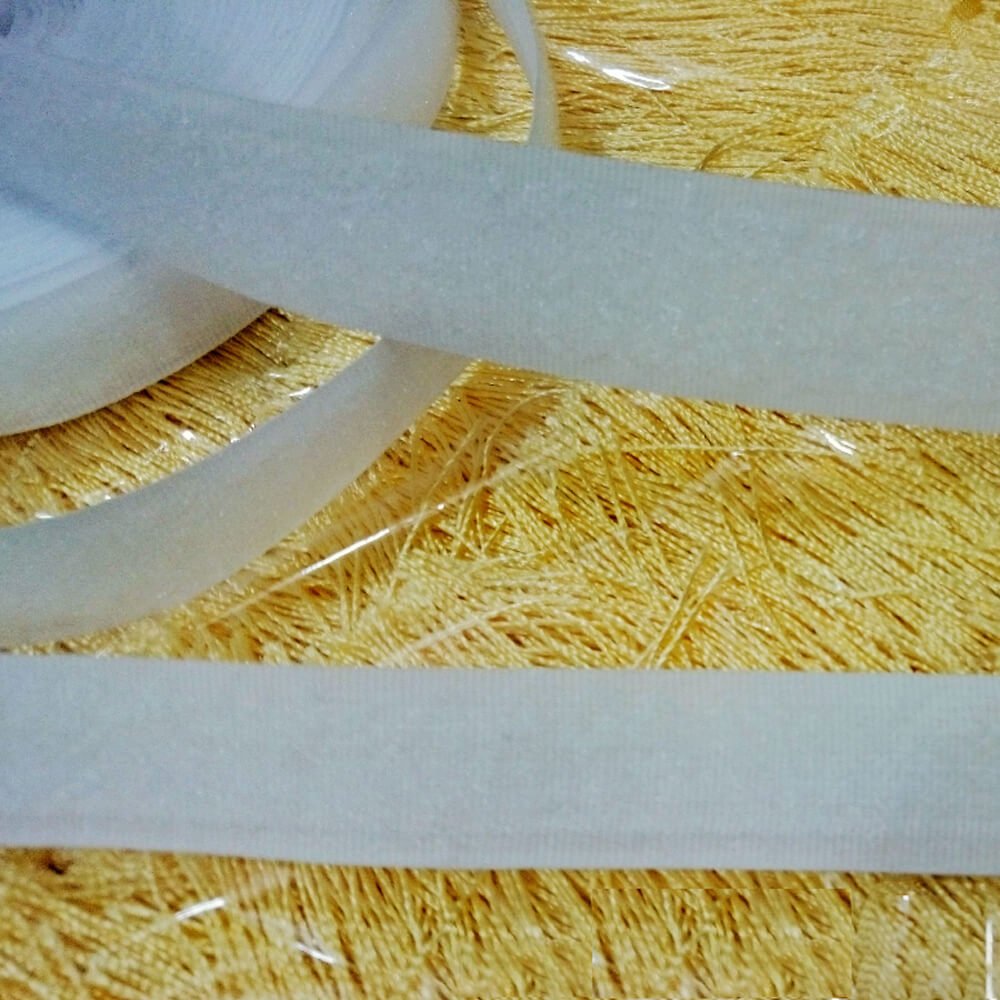 Enshey Bande Agrippantes Adhésive [25M], Rubans Adhésifs,Bande Adhésives,Ruban Scratch Hook Loop Autocollant Particulièrement Forte Force D\'adhérence Bande souple aimantée autocollante Velcro - 20mm x