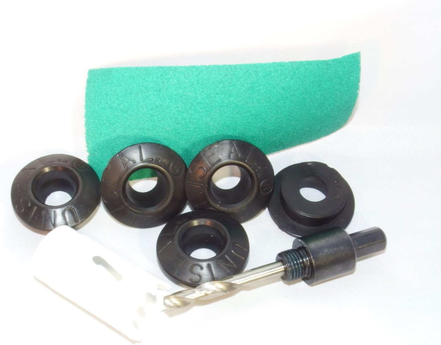 Uniseal5x U038 (3/8") Tank Connector Holesaw Kit