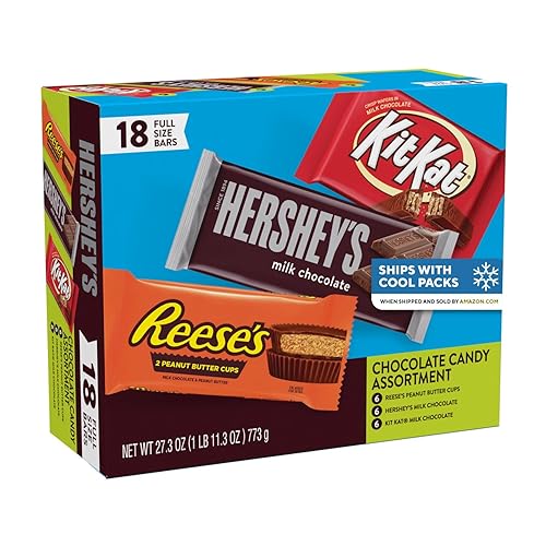 HERSHEY'S, KIT KAT and REESE'S Assorted Milk Chocolate Candy Variety Box, Halloween Candy, 27.3 oz (18 Count)