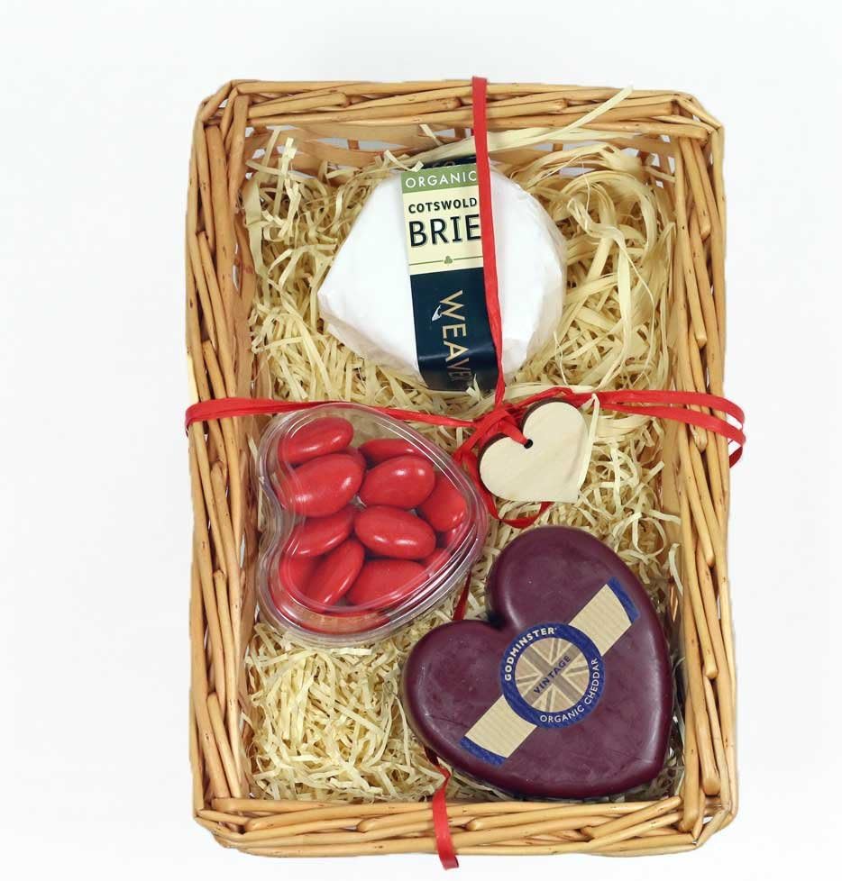 Cheesy Gift Basket - Free UK delivery