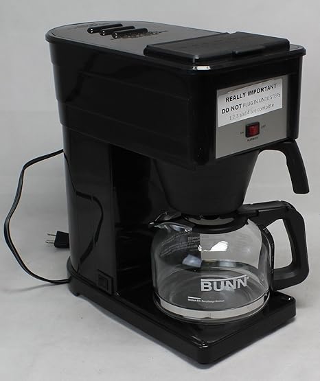 Amazon Com Bunn Coffeemaker 10 Cup Black 120 V 900 W Kitchen Dining