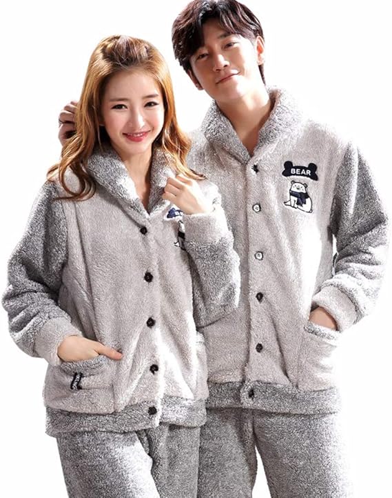 Amazon Wxik パジャマ ペア レディース メンズ 冬 長袖 前開き 上下セット もこもこ ふんわり フランネル 厚手 暖かい 防寒 ポケット付き 柔らかい 睡眠科学 ネグリジェ ルームウェア 便利服 部屋着 恋人 夫婦 ｍ Xxl グレー パジャマ ルームウェアセット 通販