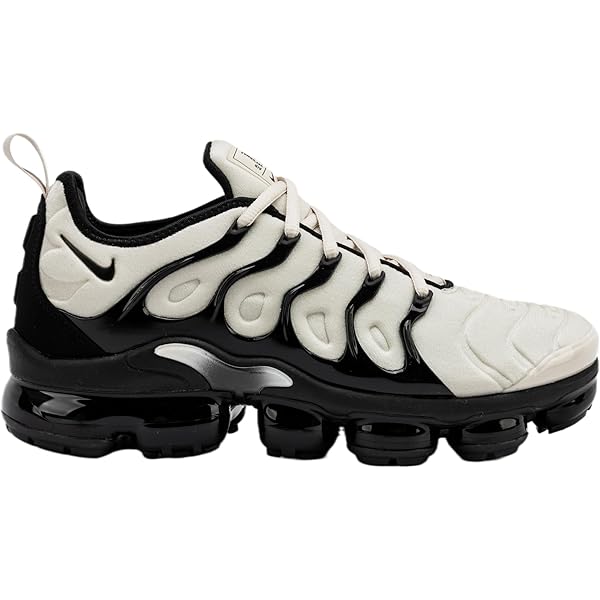 靴 Nike AIR VAPORMAX PLUS Amazon.com | Nike Air Vapormax Plus Mens Ck1411-400 Size