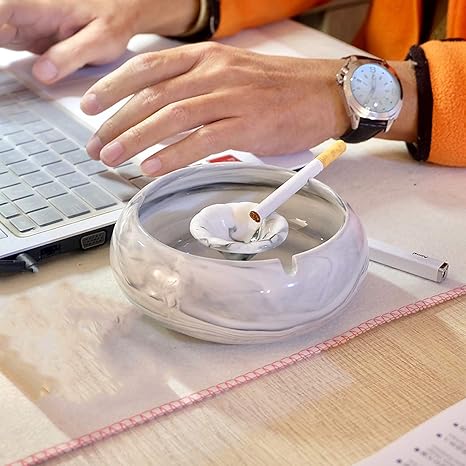 Amazon Co Jp 灰皿 おしゃれ 大容量灰皿 セラミック製大理石模様 喫煙具 卓上灰皿 ホーム キッチン